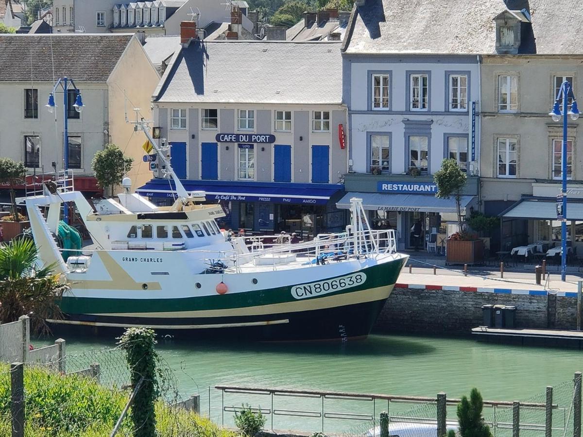 Fishermen'S Friend Port-en-Bessin-Huppain Exteriér fotografie